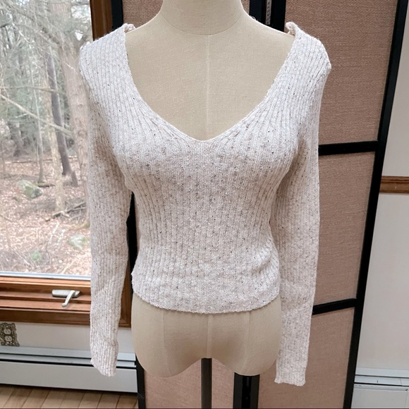 Oatmeal Surplice Back Detail Ribbed Sweater Top - Picture 4 of 11